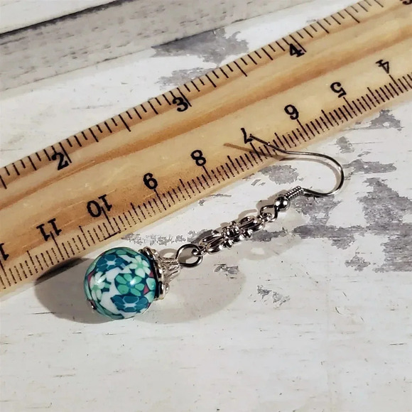 Handcrafted Fimo Clay Green Blue Red Flower Beads Antique Silver Earrings - Picture 6 of 6
